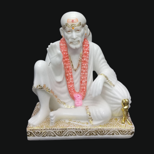 Sai Baba Statue